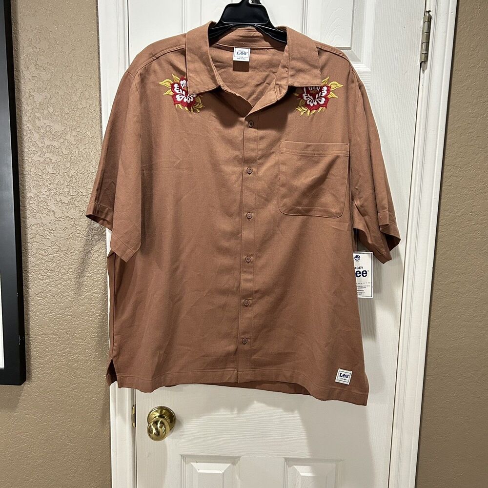 Kacey Lee Musgraves Men's Button Up Woven Embroidered Flower Shirt Rust Sz Lg